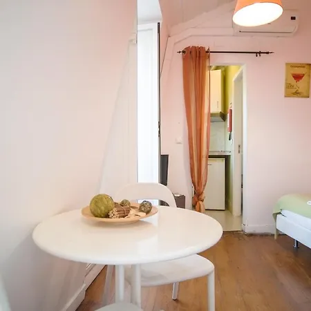 Lisbon Alfama S. Pedro Typical Apartment Exterior photo