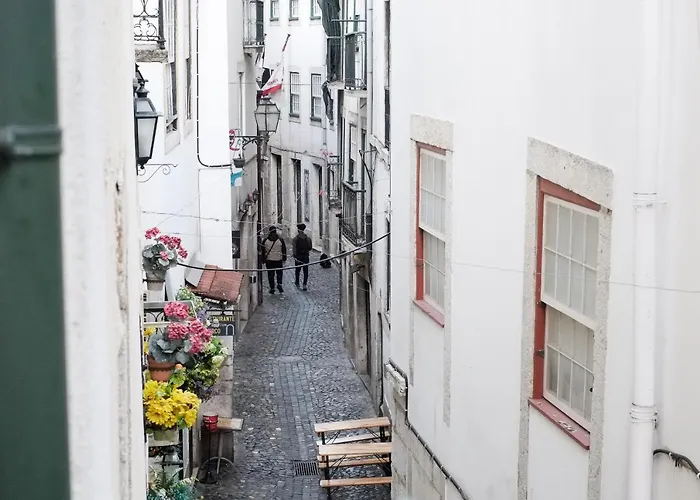 Lisbon Alfama S. Pedro Typical